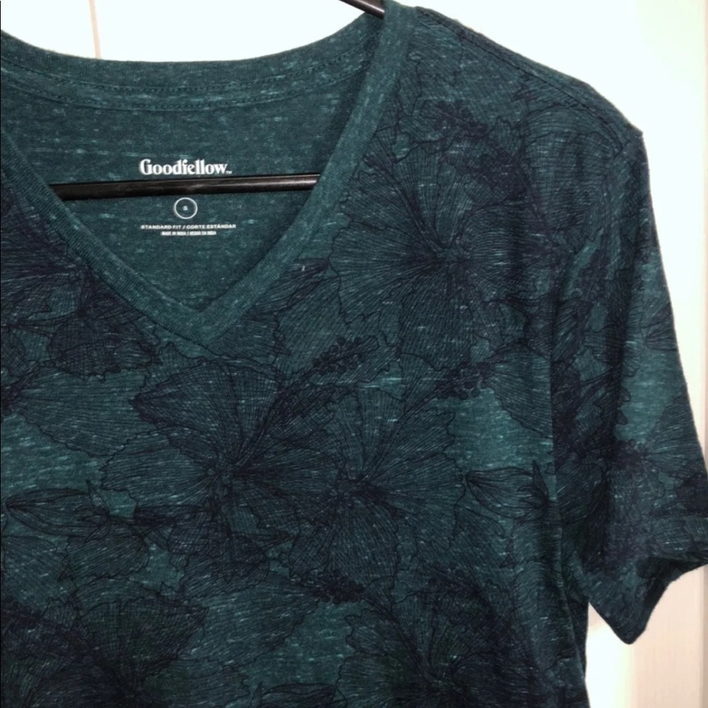 Men’s V Neck T Shirt